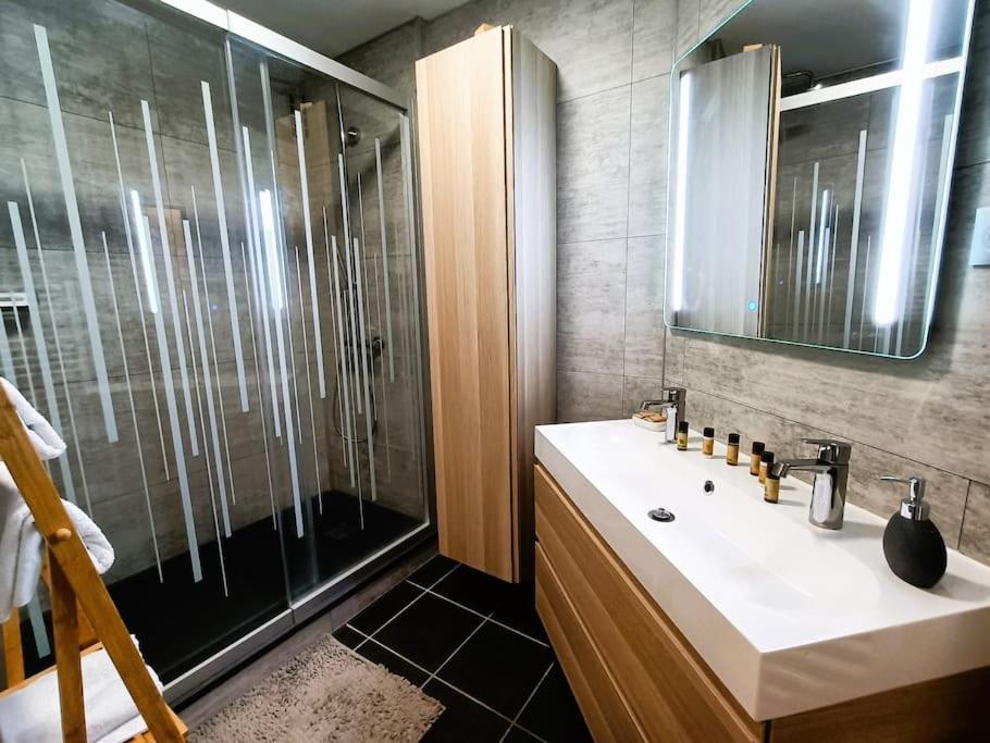 T2 Cozy Avec Parking, Terrasse - Severine Apartment *